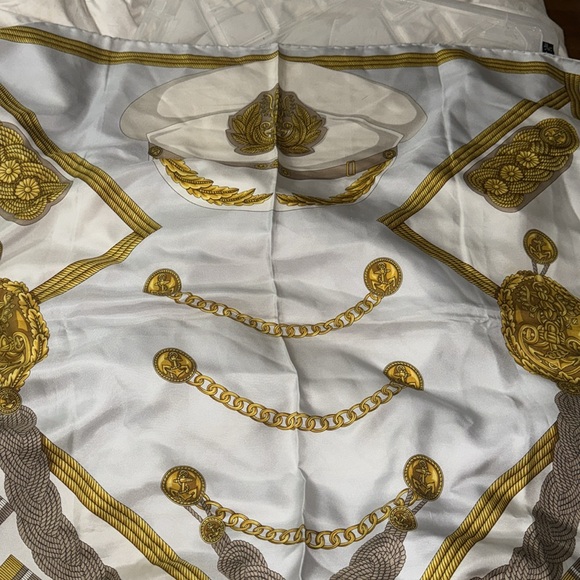 elegance paris silk scarf - Picture 3 of 3